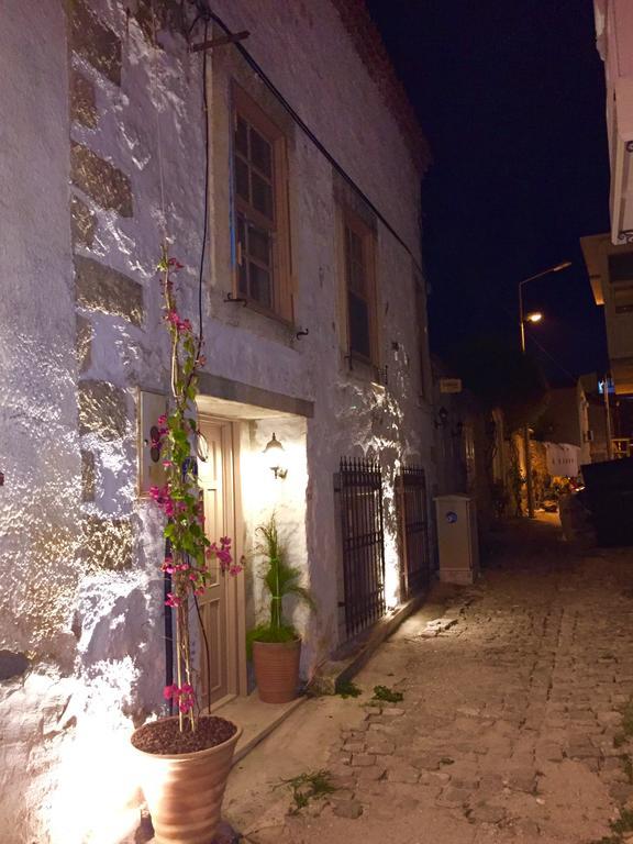 Lilyum Alacati - Tas Ev Exterior photo