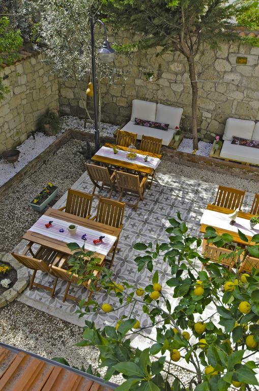 Lilyum Alacati - Tas Ev Exterior photo